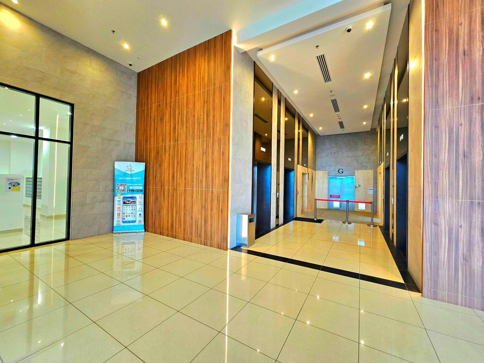 Amber Cove Executive Suites Melaka Exterior photo
